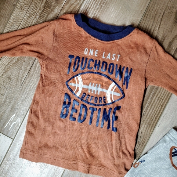 Carter's Baby Toddler Boy Size 18m 2pc Pajama Set Football Graphics EUC - Picture 5 of 14